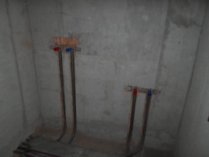 Монтаж автономной канализации деревянного дома