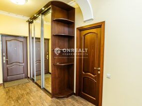 Какие документы стоит проверять при покупке недвижимости